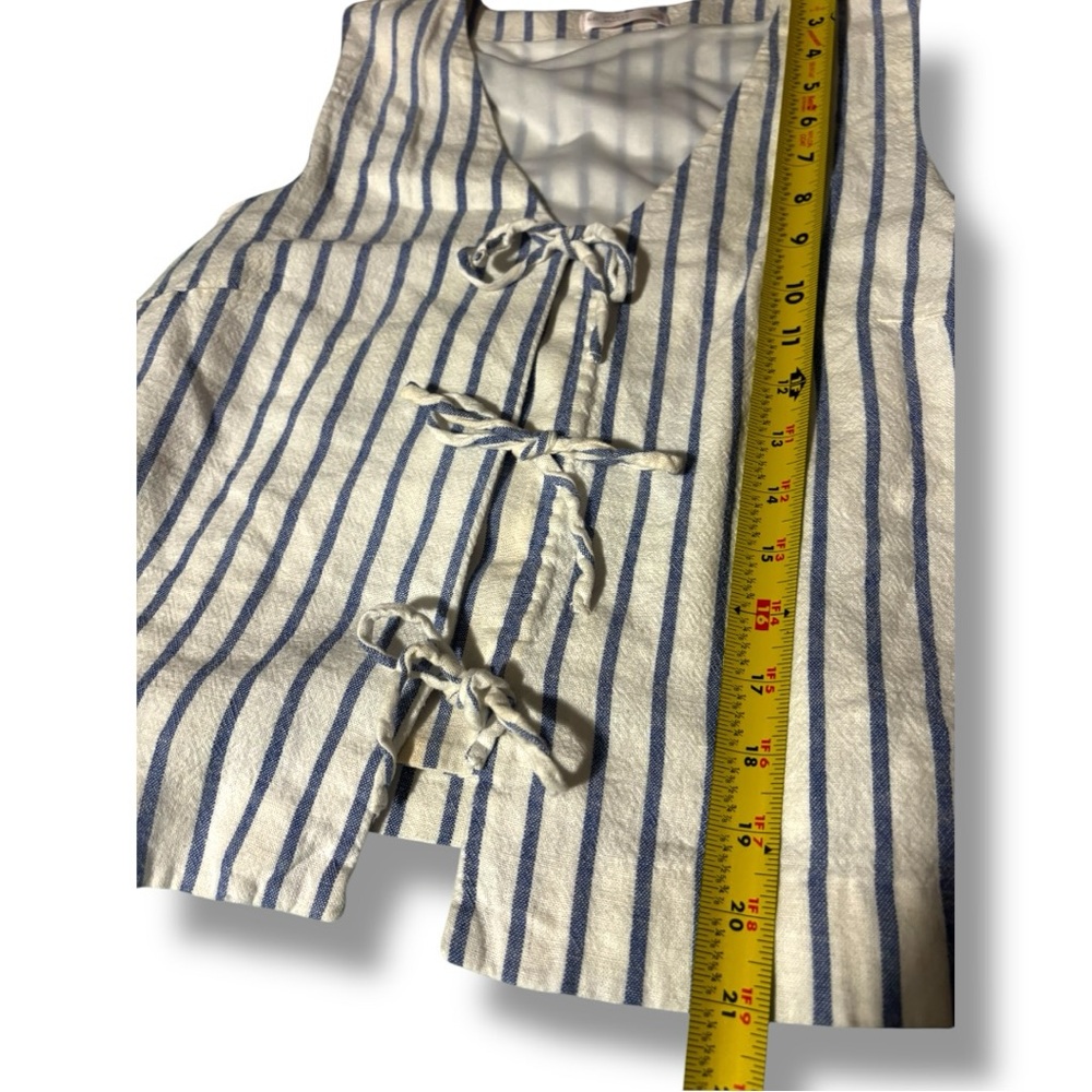 Lauren Conrad 2-Piece White and Blue Striped Lightweight Tie Up Top & Bottom Set - Picture 11 of 16